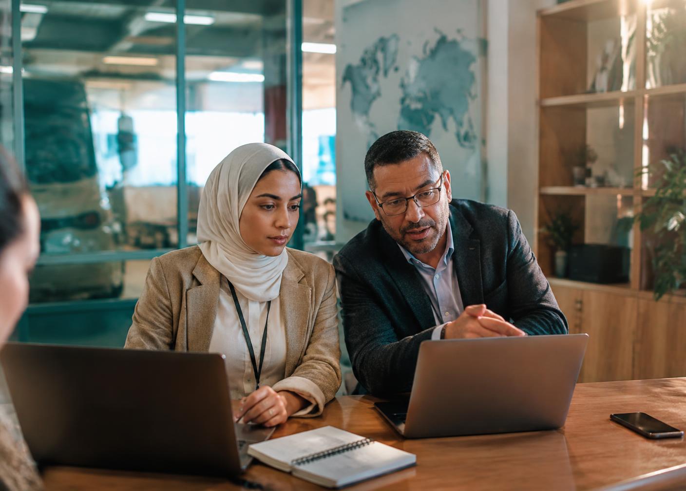 Conseillers Lana Connect en échange avec un client